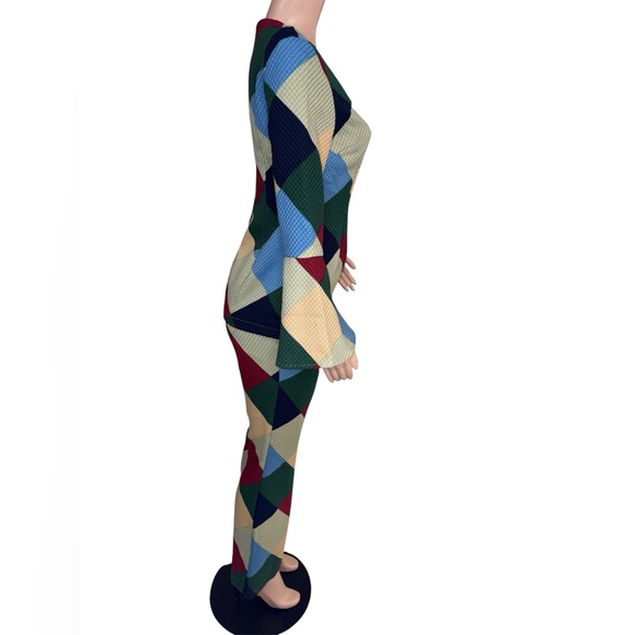 Colorful Geometric Women's Jumpsuit - Picture 7 of 7